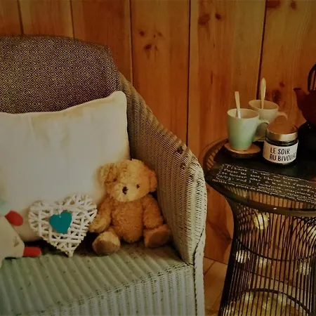 Guest house Gite Et Salers Des Monts D'arree *